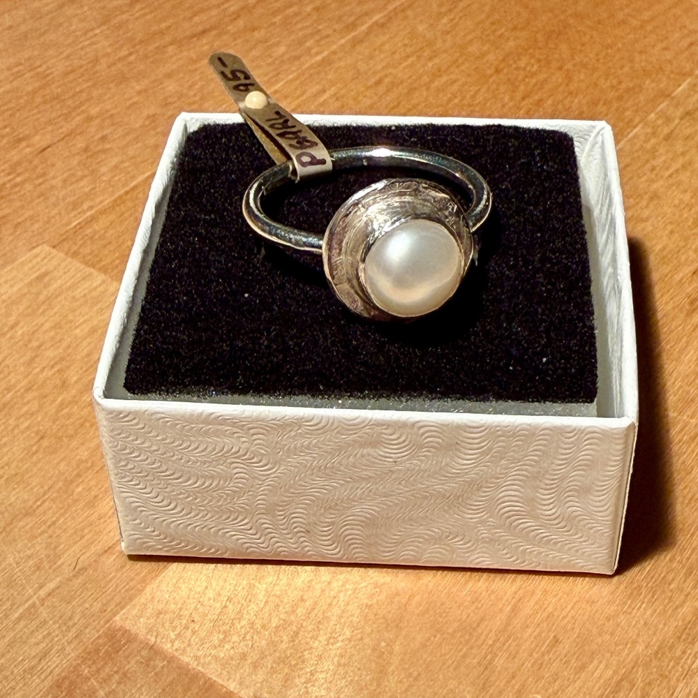 Sterling Silver Pearl Ring NEW size 9.5 Handcrafted